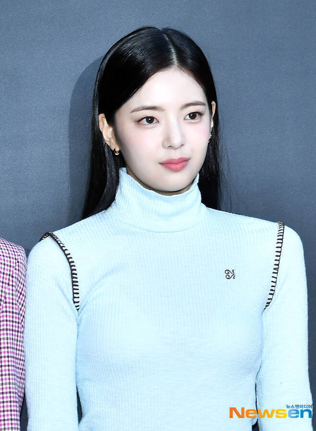 ITZY 예지 “활동중단 리아, 이번 앨범 많이 응원해줘”