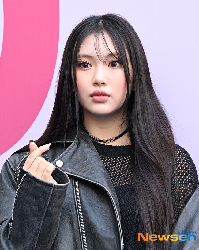 뉴진스 혜인, 보석같이 자체발광 손하트 [포토엔HD]