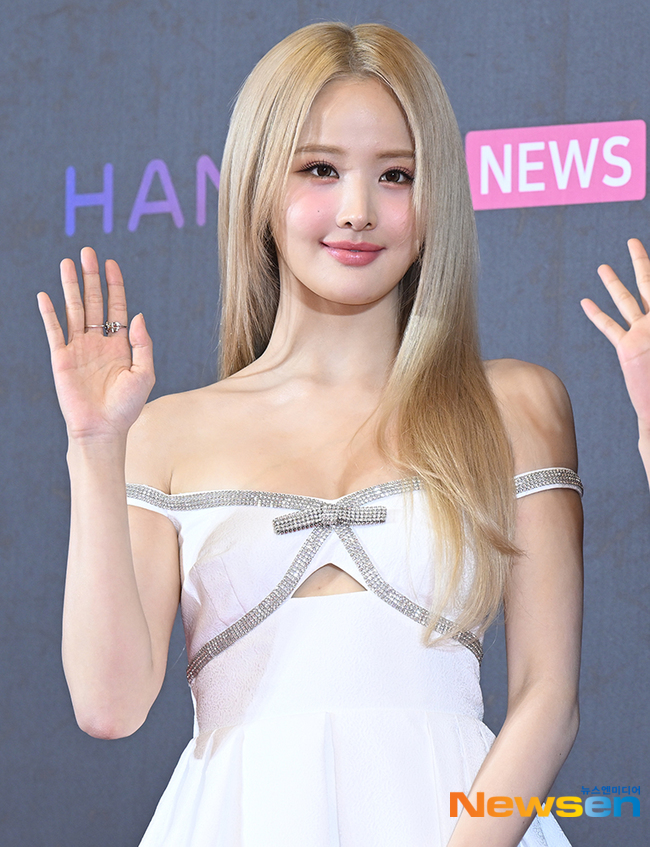 키스오브라이프 벨, 청순 인사 [포토엔HD]