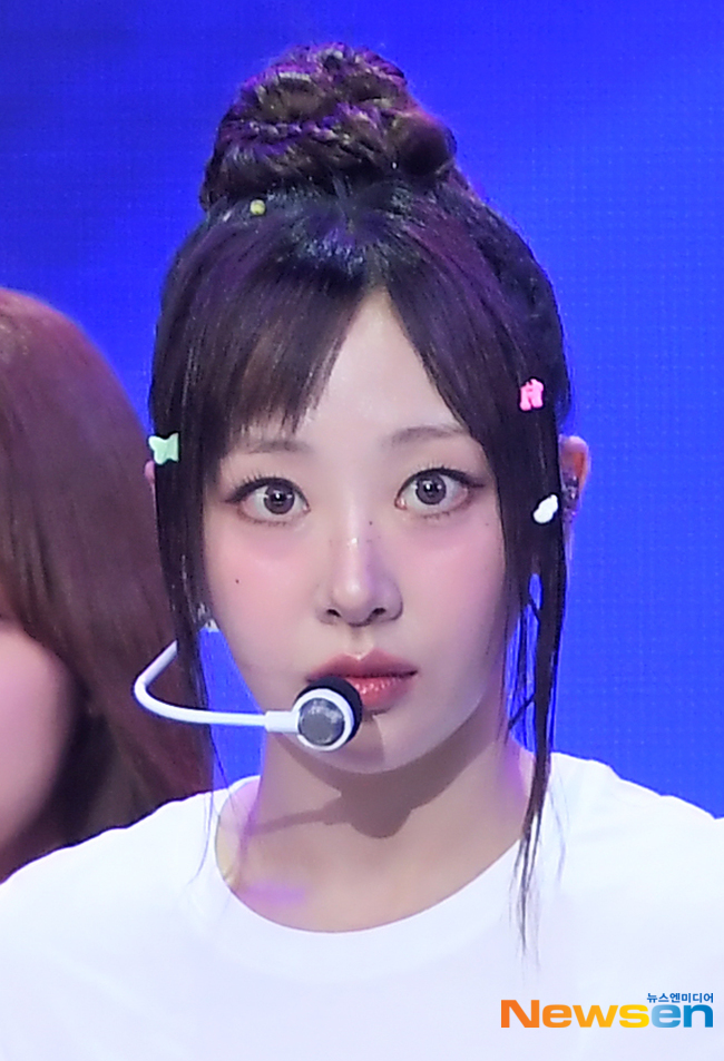 Yves (이브), 시선 싹쓸이한 예쁨 [포토엔HD]