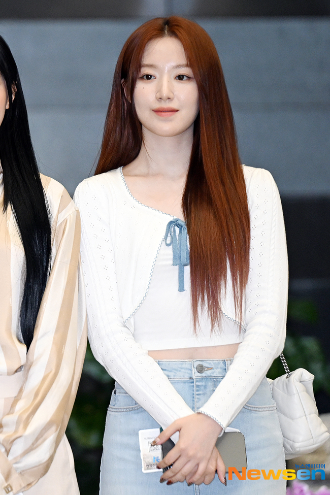 여자아이들 슈화 ‘수줍음 가득한 소녀’[포토엔HD]