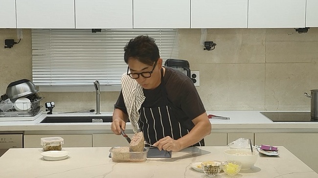 이승철 ♥아내 최초 공개 “할리우드 배우 같아” 엄청난 포스 (신랑수업)