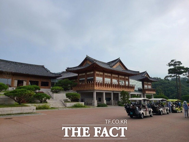 코오롱글로벌 라비에벨CC 매각 검토 않는다