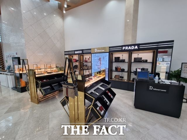 제주 중문면세점, 알뜰 쇼핑족 겨냥 해외 명품 매장 개점