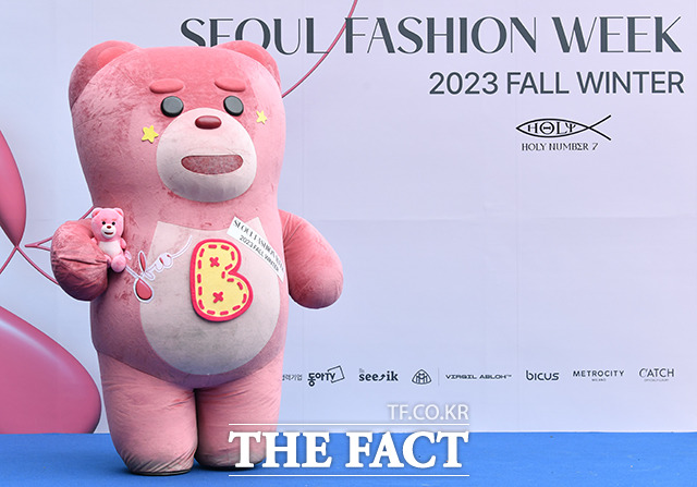벨리곰 패션위크도 접수! [TF사진관]