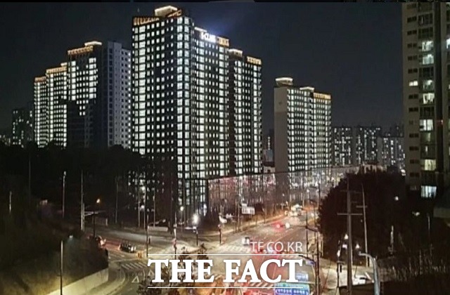 정당계약 앞둔 봉담 중흥 센트럴에듀 호재·악재 교차