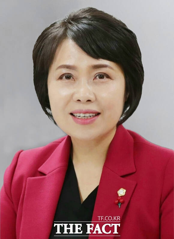 이연희 충남도의원, ‘노인 디지털 소외’ 대책 마련 촉구