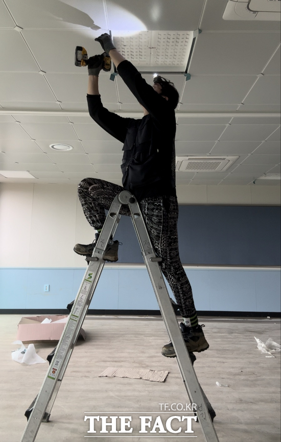 [르포] 아빠·정치인·노동자…이기인의 땀으로 쓴 하루