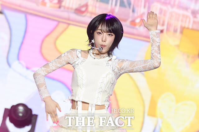 MZ 대표 최예나, 사랑의 시각화 네모네모 [TF사진관]