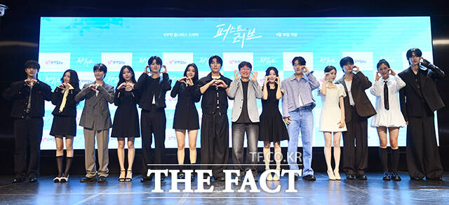 18세 소년·소녀들의 형형색색 첫사랑 이야기 퍼스트 러브 [TF사진관]