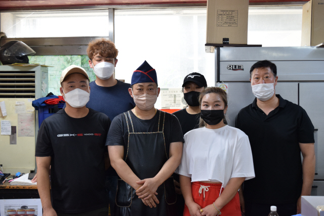 포남동 황제반점 식사 300인분 무료제공 훈훈
