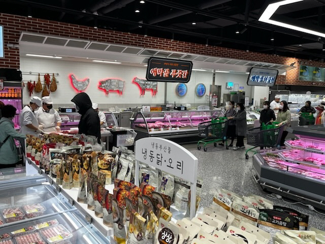 돼지고기·닭고기 도매가 껑충… 삼겹살·치킨 가격도 올라