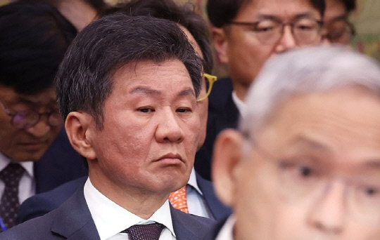 "최소 자격정지"… 문체부, 정몽규에 중징계 요구
