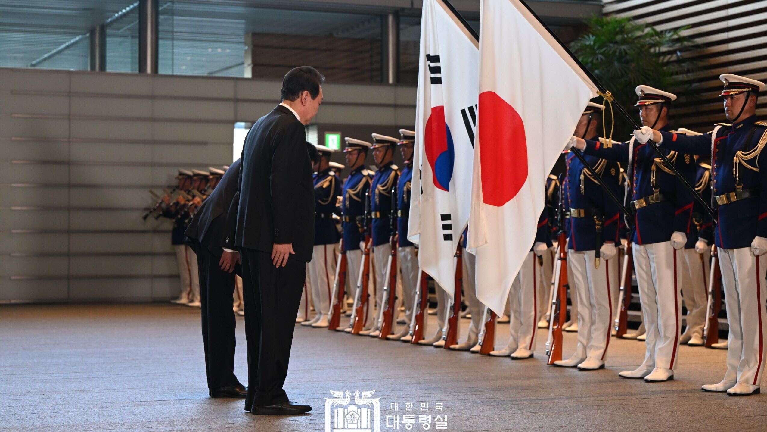 이재명 "한일 정상회담, 우리 외교사에서 가장 부끄러운 순간"