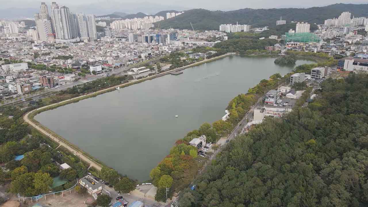 대구 수성못·신천동로서 전국 철인 3종 경기대회 열려