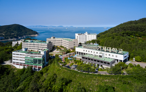 조선도시 거제 유일한 대학인 거제대학교 새주인 맞았다