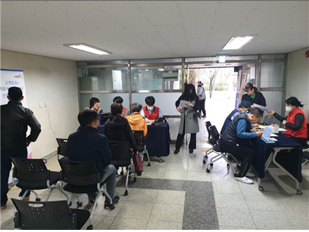 한국건강관리협회 부산동부검진센터(동래), 부산지사휴먼시아APT 건강캠페인 진행