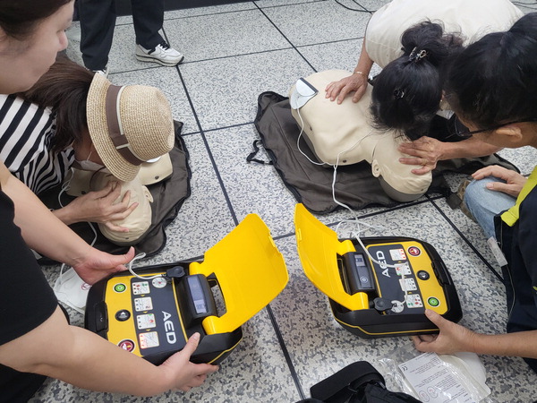 경단녀에 전문간병사·돌봄 실무자 교육