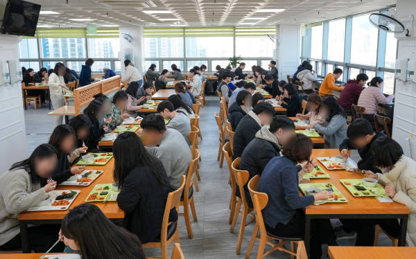 [뭐라노] 멧돼지 날뛰고, 외식물가 치솟고