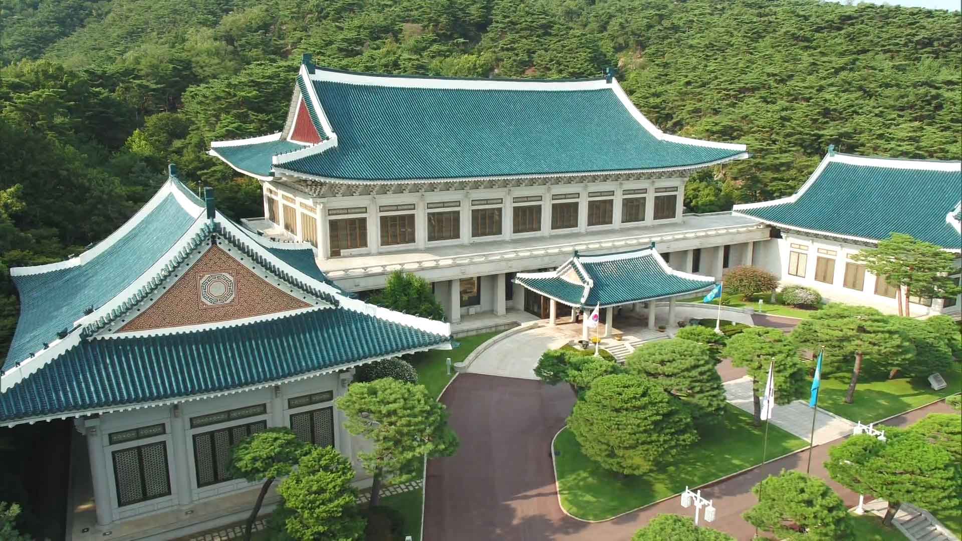 개방도 안한 청와대 관람 신청자 112만 명 넘어