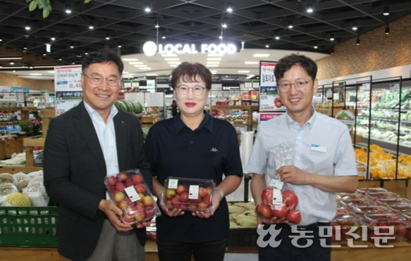 김천농협 로컬푸드복합문화센터 지역 구심체 역할 톡톡