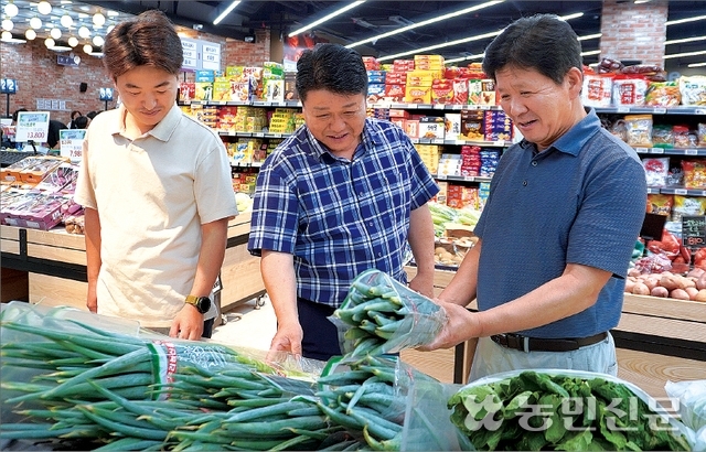 [판매농협이 간다] 캠핑족 공략 마케팅 통했다…마트 성장 ‘탄탄대로’