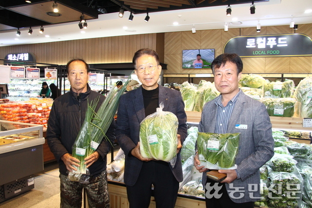 [판매농협이 간다] 경기 하남농협, 하나로마트 매출액 400억원 돌파 위해 박차