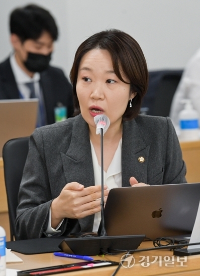 의왕백운밸리사업 공공기여사업 지연... 시장-국회의원 충돌