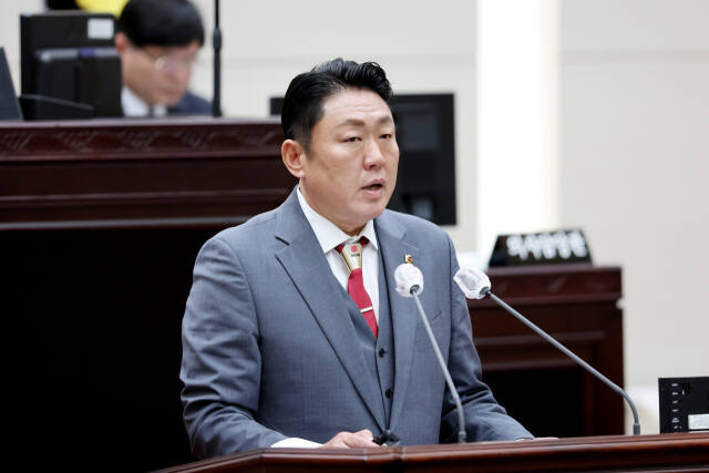 신충식 인천시의원 “광역버스, 청각장애인 위한 문자안내판 필요”