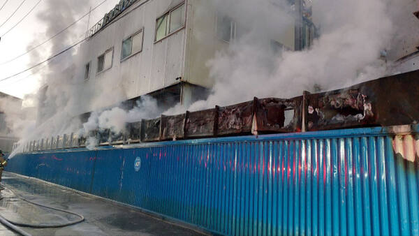 안산 화공약품 공장서 화재…31분 만에 불길 잡혀