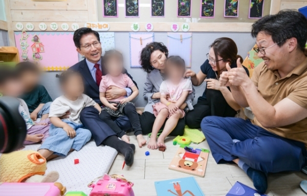 국민의힘 김문수 대선후보 광명 어린이집 방문 [포토뉴스]