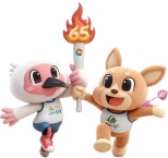 노란 수영복에 섹시한 몸매 어필하는 존예 처자