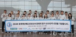 노란 수영복에 섹시한 몸매 어필하는 존예 처자