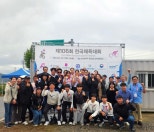 노란 수영복에 섹시한 몸매 어필하는 존예 처자