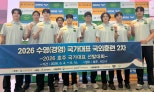 노란 수영복에 섹시한 몸매 어필하는 존예 처자