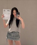 Moon Seo-yoon (Annie) Debuts in ALLDAY PROJECT: A K-Pop Milestone