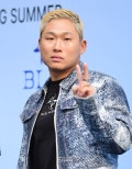 Swings to Star in Tazza 4: A Bold Move from Rapper to Actor