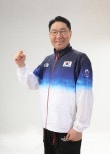 노란 수영복에 섹시한 몸매 어필하는 존예 처자