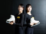 노란 수영복에 섹시한 몸매 어필하는 존예 처자