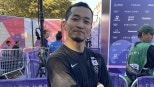 노란 수영복에 섹시한 몸매 어필하는 존예 처자