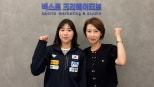 노란 수영복에 섹시한 몸매 어필하는 존예 처자