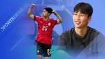 노란 수영복에 섹시한 몸매 어필하는 존예 처자