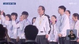 노란 수영복에 섹시한 몸매 어필하는 존예 처자