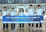 노란 수영복에 섹시한 몸매 어필하는 존예 처자
