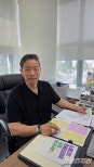 노란 수영복에 섹시한 몸매 어필하는 존예 처자