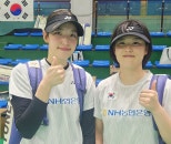 노란 수영복에 섹시한 몸매 어필하는 존예 처자