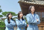 노란 수영복에 섹시한 몸매 어필하는 존예 처자