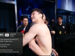 노란 수영복에 섹시한 몸매 어필하는 존예 처자