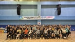 노란 수영복에 섹시한 몸매 어필하는 존예 처자