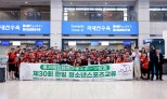 노란 수영복에 섹시한 몸매 어필하는 존예 처자